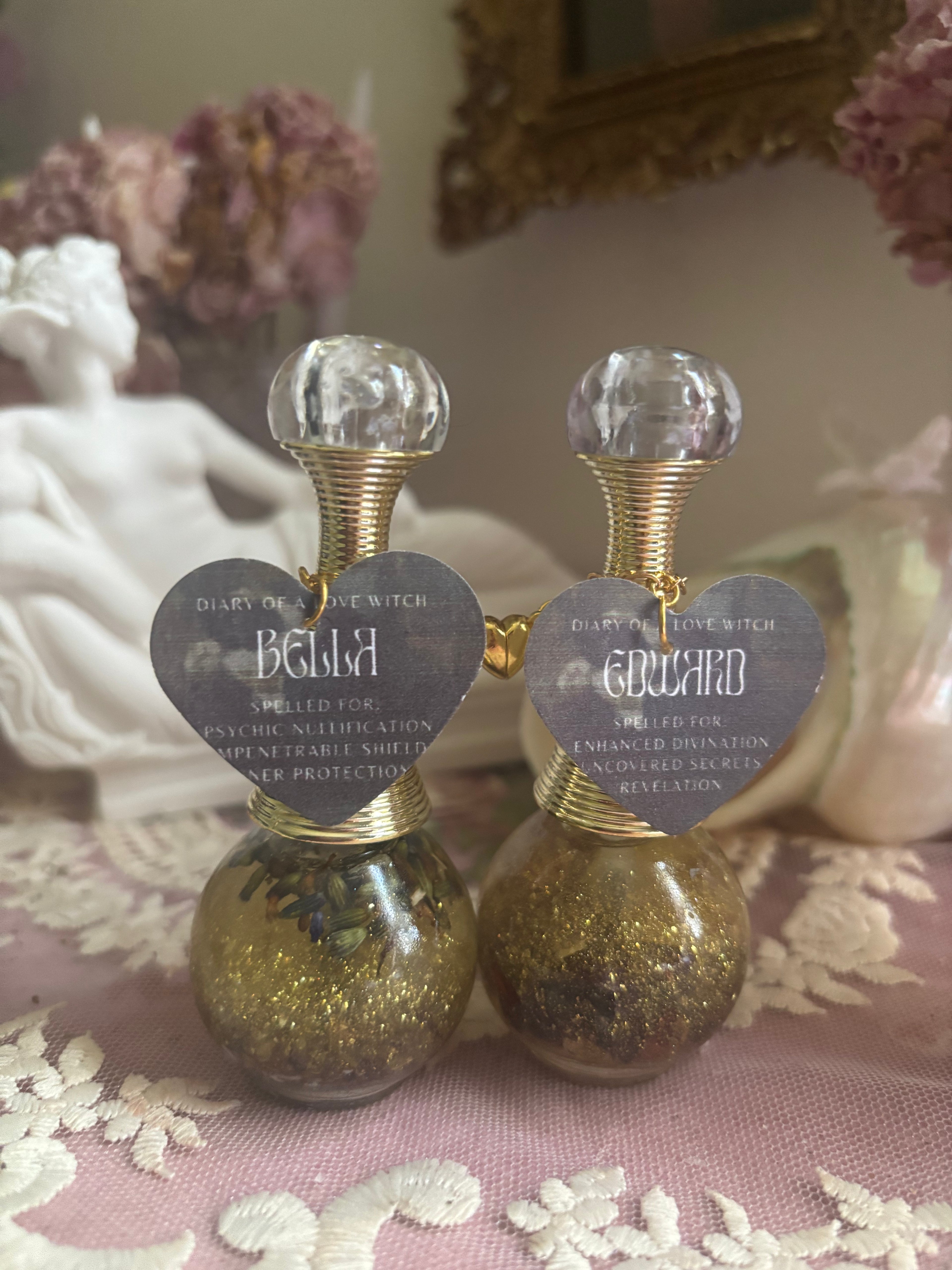 Team Edward or Jacob Duo ✦ Limited Edition (until 10/17)